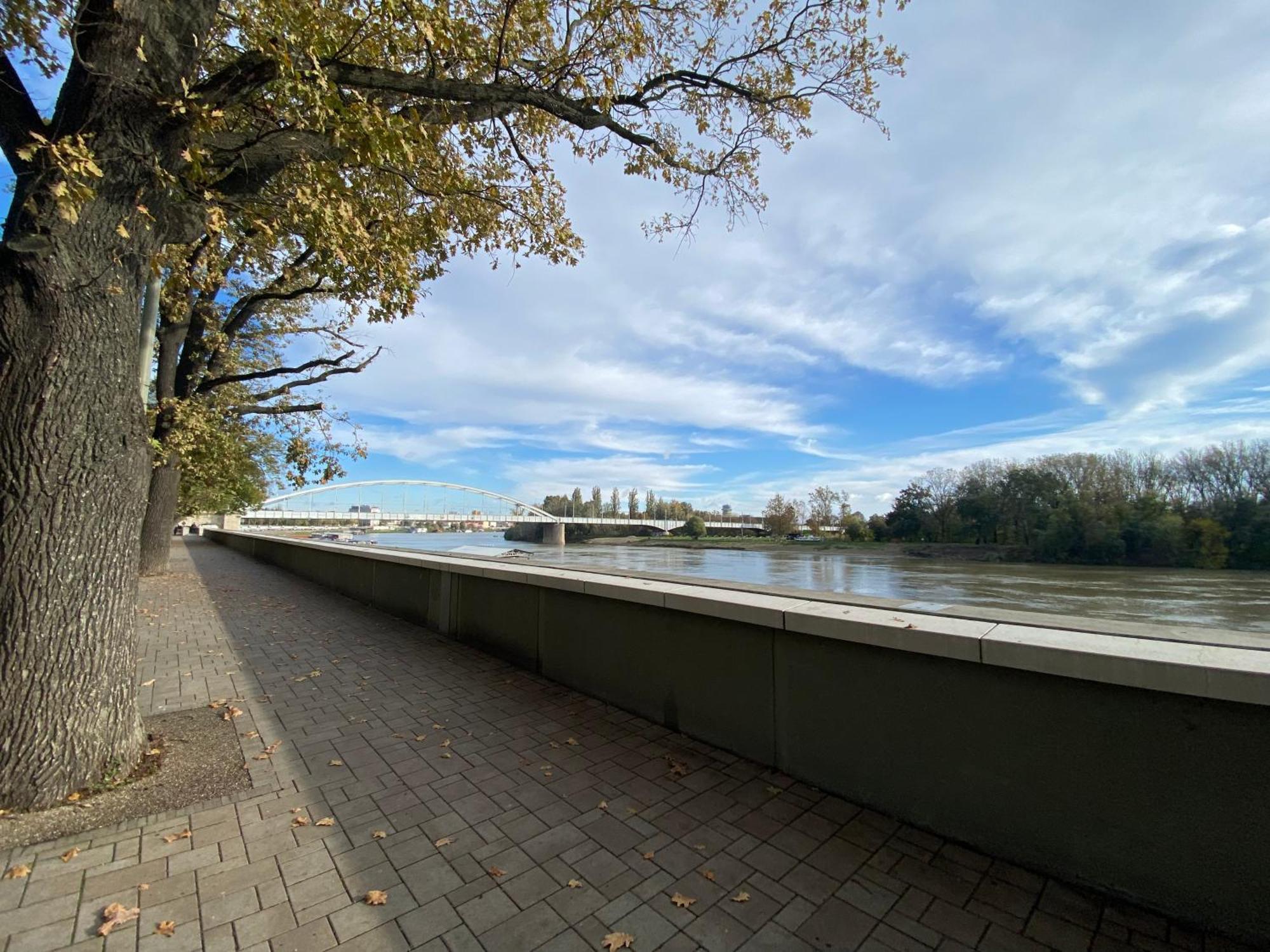 Romantic Riverview Bestern Segedín Exteriér fotografie